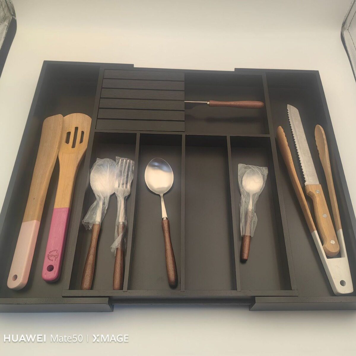 Expandable Bamboo Utensil Drawer Organizer detail image 7