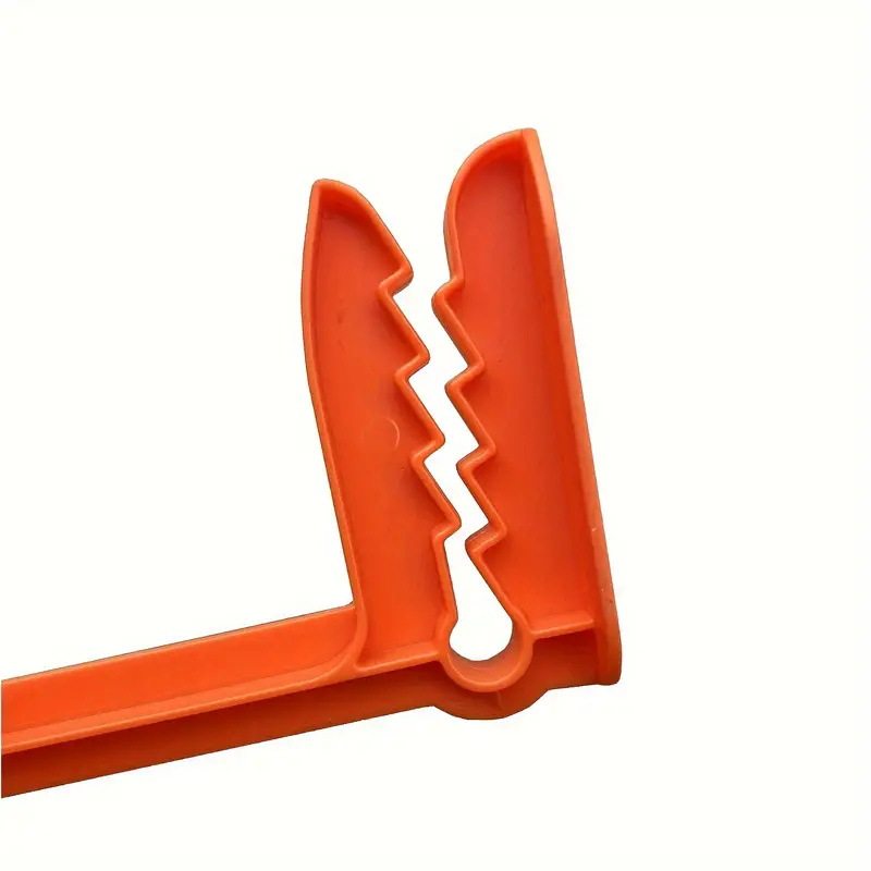 Beach Towel Anchor Clips detail image 3