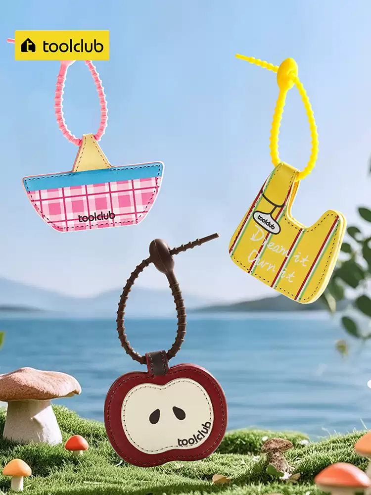 Magnetic Travel Hat Clip